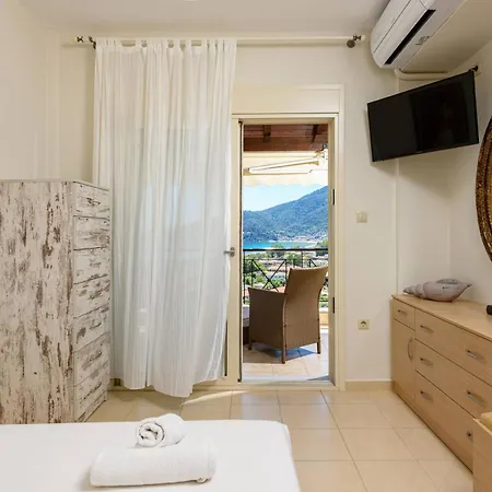 Nektaria Apartament *