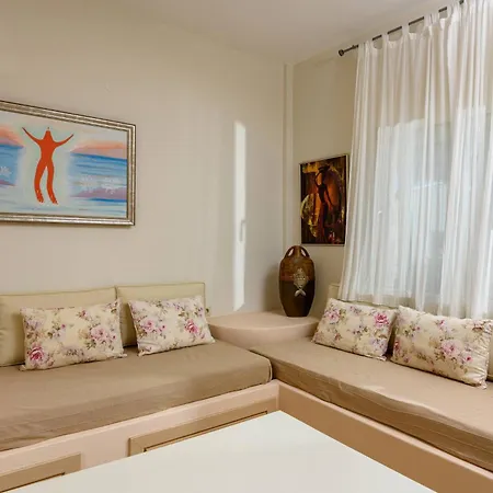 Apartament Nektaria *